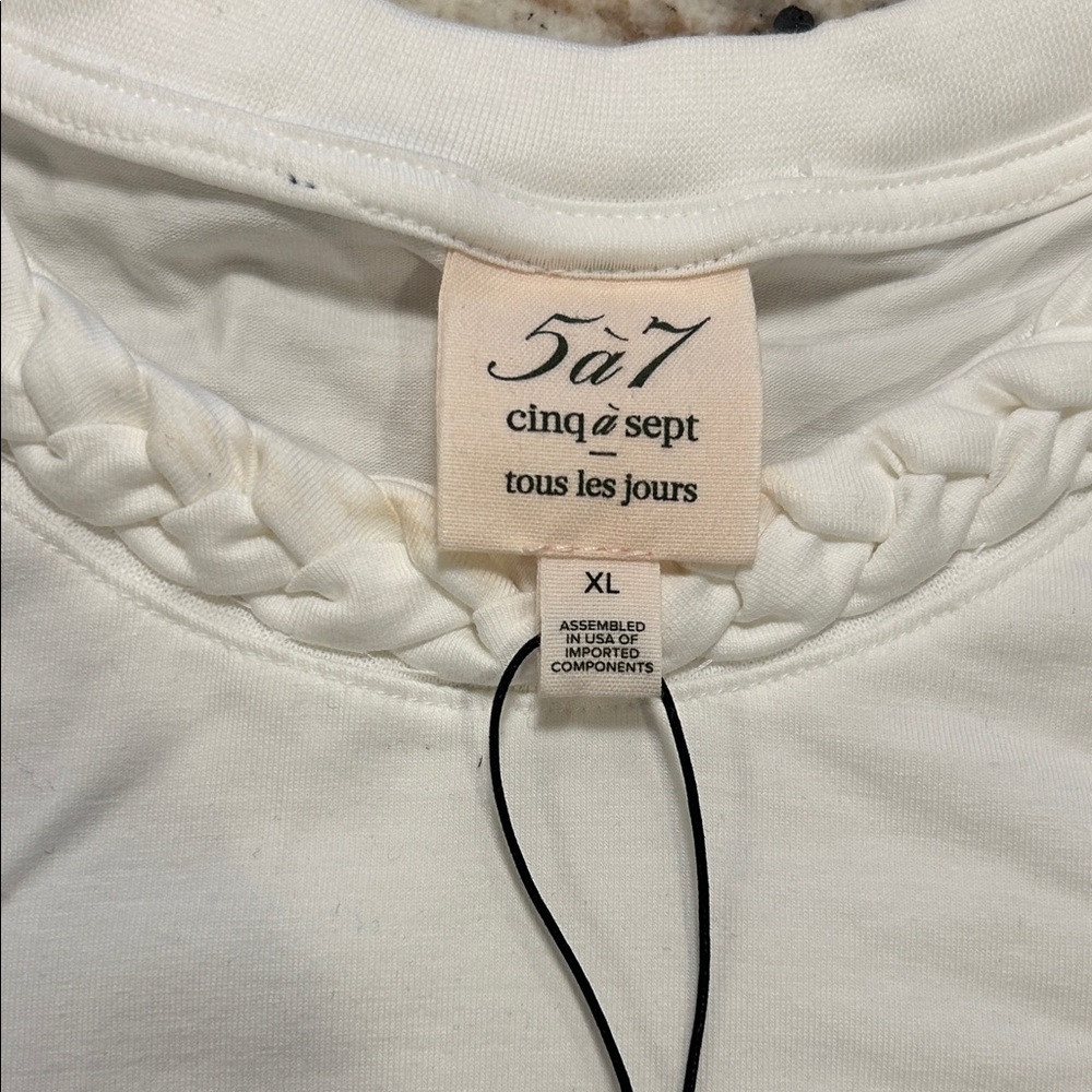 Cinq à Sept White Braided Trim Tee NWT XL - Picture 3 of 8